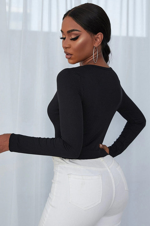 Kadın Siyah Uzun Kollu Düğmeli Göğüs ve Göbek Dekolteli Crop Top Bluz - görsel 2