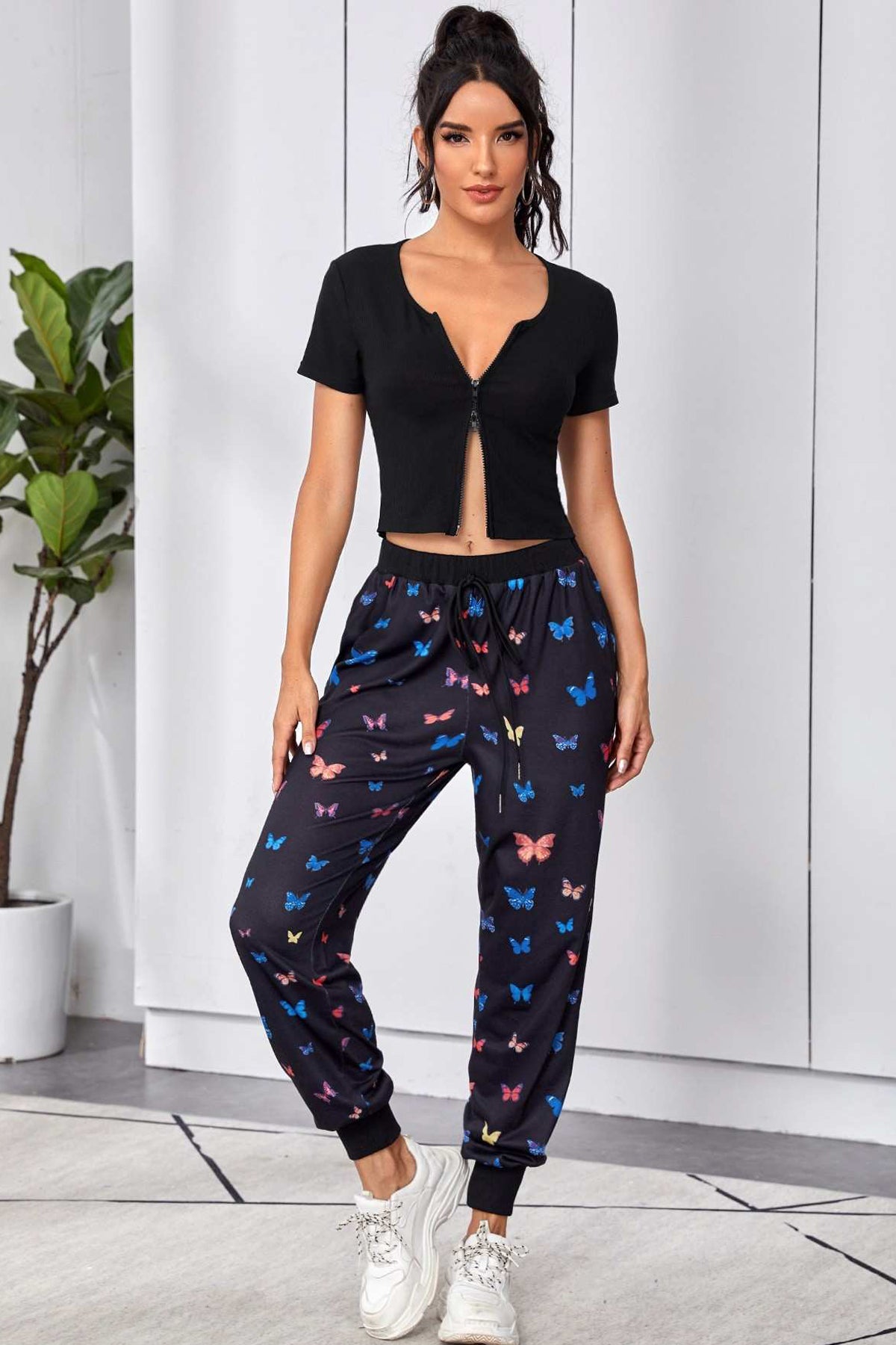Kadın Siyah Çift Fermuarlı Yarım Kol Crop Top Bluz - görsel 3